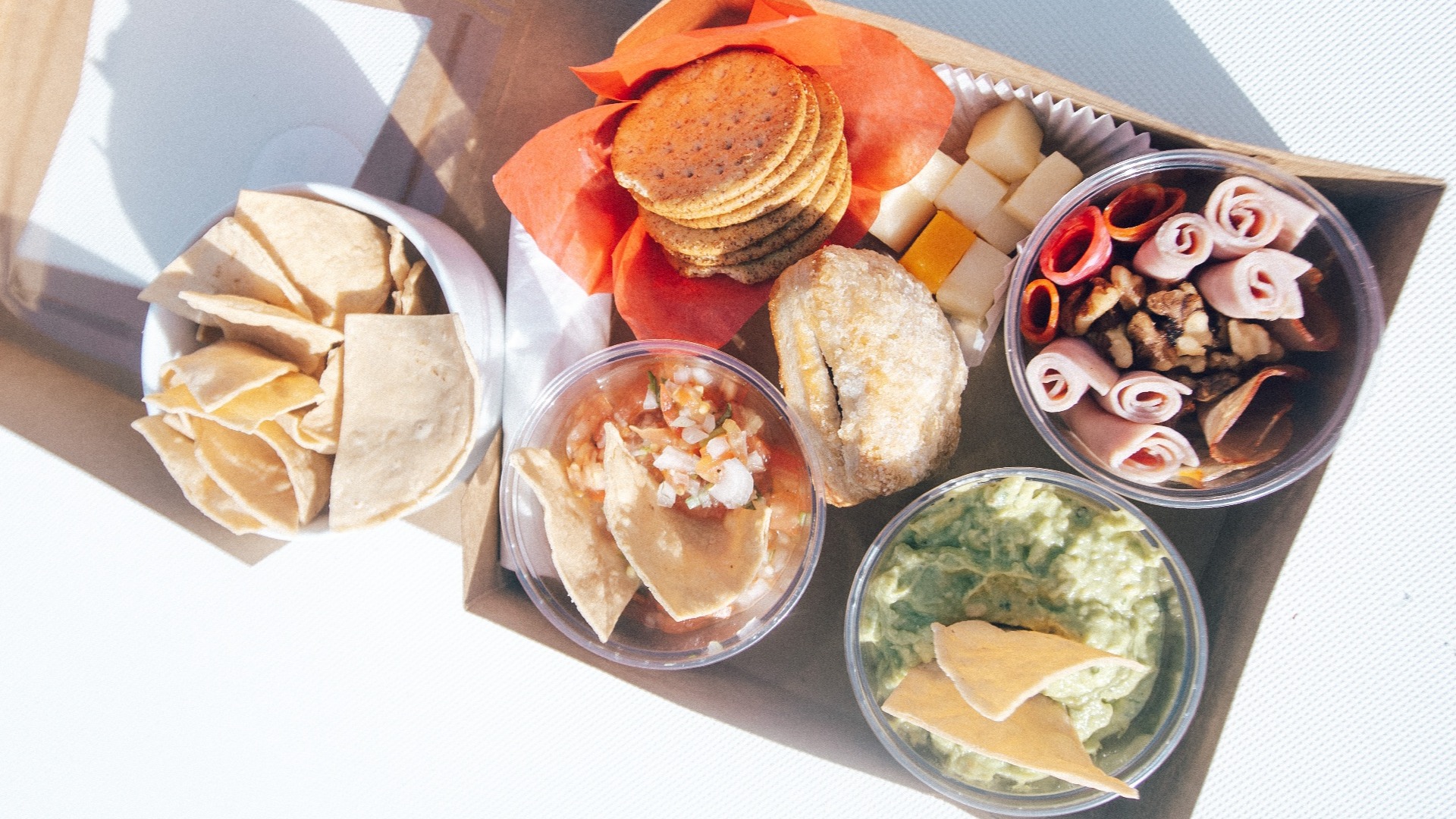 Boats and Sailing Tours for 30 people Pachanga | Cancun Sailing